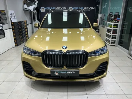 포항랩핑 BMW X7 G07 제거후 유광메탈릭골드 전체랩핑 재시공 / 포항, 경주