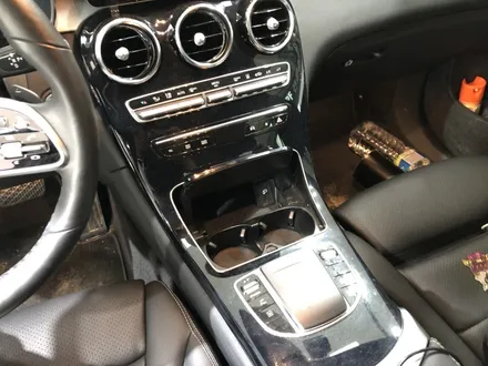 포항 자동차 실내랩핑 벤츠 GLC300e 무광카본으로 센터페시아 랩핑하기! / 포항, 경주