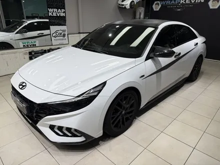 포항랩핑 포항PPF BMW i4 블랙PPF 루프스킨 / 현대 아반떼 CN7 블랙카본 루프스킨 / 포항, 경주