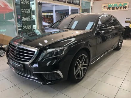 포항 경주 자동차랩핑 제거 후 전체랩핑 벤츠 S350 흰색에서 검정으로! / 포항, 경주