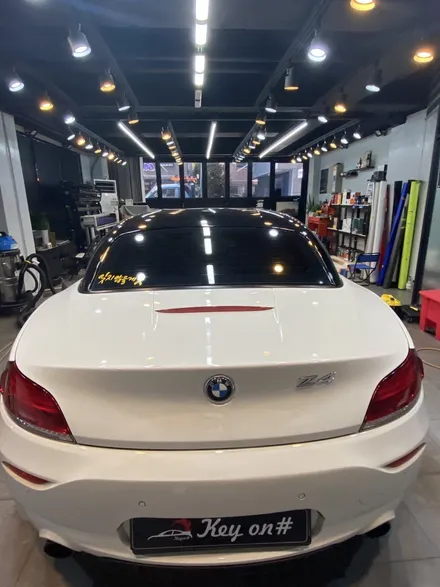 제리모터 : BMW Z4 3m사틴다크그레이,사틴블랙 투톤 올랩핑시공 / 울산광역시 북구