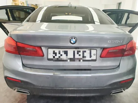 BMW G30 530d 글라스틴트 펜더 신차패키지 인천썬팅 자동차썬팅 논현동썬팅 썬팅