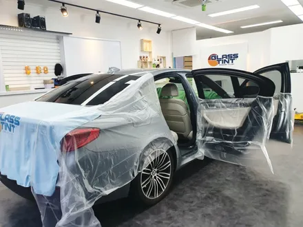 BMW G30 530d 글라스틴트 펜더 신차패키지 인천썬팅 자동차썬팅 논현동썬팅 썬팅