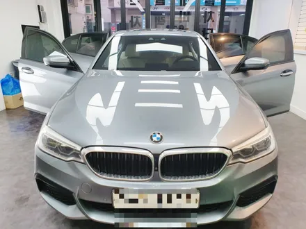 BMW G30 530d 글라스틴트 펜더 신차패키지 인천썬팅 자동차썬팅 논현동썬팅 썬팅