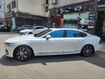 2022년식 볼보s90 남동구 인천자동차썬팅 글라스틴트 레이니블루 반사썬팅 시공