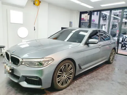 BMW G30 530d 글라스틴트 펜더 신차패키지 인천썬팅 자동차썬팅 논현동썬팅 썬팅