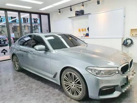 BMW G30 530d 글라스틴트 펜더 신차패키지 인천썬팅 자동차썬팅 논현동썬팅 썬팅