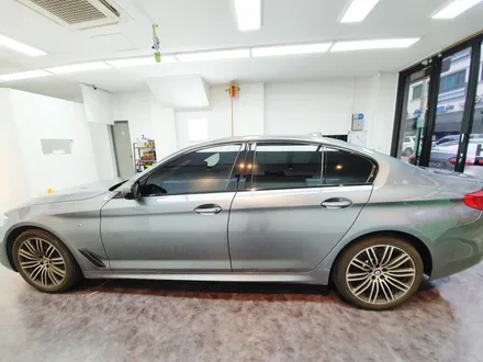 BMW G30 530d 글라스틴트 펜더 신차패키지 인천썬팅 자동차썬팅 논현동썬팅 썬팅