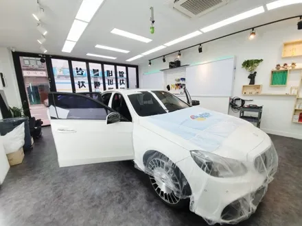카멜레온썬팅 벤츠e클레스 amg  e63썬팅 아이리스사도 글라스틴트 인천논현점
