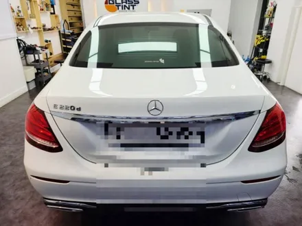 벤츠e클래스 220d 인천썬팅 자동차썬팅 글라스틴트선셋 컬러썬팅