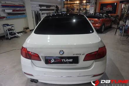 경기도 안산랩핑 안산LED튜닝 전문 디비튠에서 BMW 520d 루프스킨 시공 진행해드렸습니다! / 안산시 상록구 이동