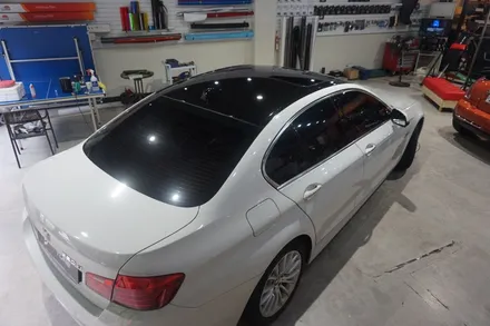 경기도 안산 랩핑 전문점 디비튠에서 bmw 520d 루프스킨했어요~ / 안산시 상록구 이동