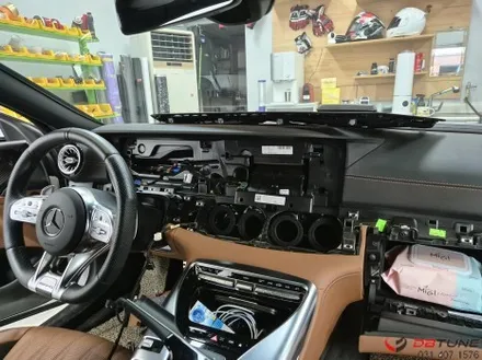 안산 벤츠 랩핑 벤츠 AMG GT43 실내 도어센터 랩핑은 전문가에게 맡기세요 / 안산시 상록구 이동