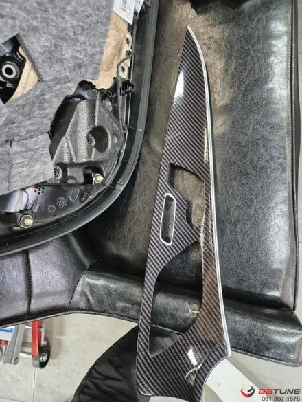 안산 벤츠 랩핑 벤츠 AMG GT43 실내 도어센터 랩핑은 전문가에게 맡기세요 / 안산시 상록구 이동