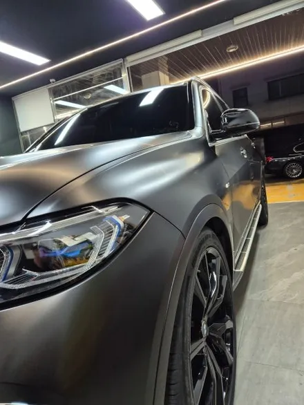 BMW X7 사틴블랙+블랙휠도장으로 신차타는 기분~ / 안산시 상록구 이동
