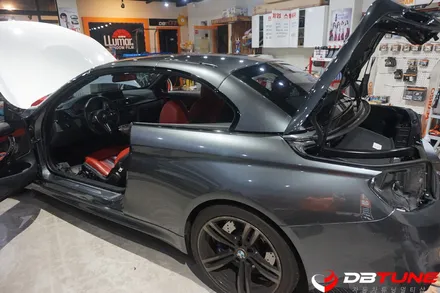 BMW M4 전체랩핑 시공진행! 안산 LED 전문점 디비튠에서! / 안산시 상록구 이동