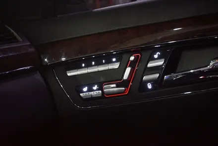 벤츠 w212 s500 실내풀LED 튜닝!!(엠비언트광량업) / 안산시 상록구 이동