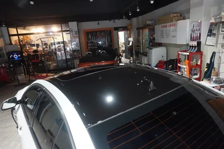 경기도 안산 랩핑 전문점 디비튠에서 bmw 520d 루프스킨했어요~ / 안산시 상록구 이동