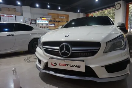벤츠 CLA45AMG 루프스킨/실내등. 무드 등(풋 등)/ 라이트 필름/ 순정 HID 교환기 / 안산시 상록구 이동