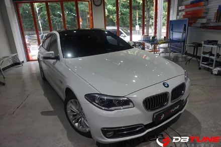 경기도 안산랩핑 안산LED튜닝 전문 디비튠에서 BMW 520d 루프스킨 시공 진행해드렸습니다! / 안산시 상록구 이동
