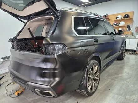 BMW X7 \