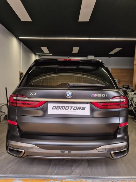 BMW X7 \