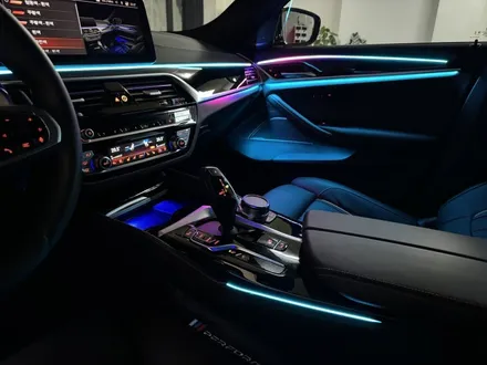 BMW 530i G30 순정 연동 엠비언트 듀얼 컬러 안전 기능까지 에이비클 서울 / 과천, 안양, 군포