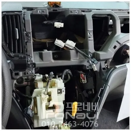 [기아자동차] 더 뉴 레이 카나로 9인치 안드로이드올인원 / 후방카메라 매립 장착