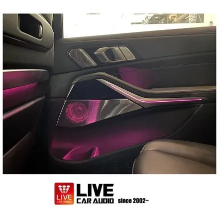포항에서  BMW X7 회오리 스피커 앰비언트 & AVI BM100 4D LIVE EDITION 시공을 위해 라이브 카오디오를 방문해 주셨습니다 / 창원시 봉암동