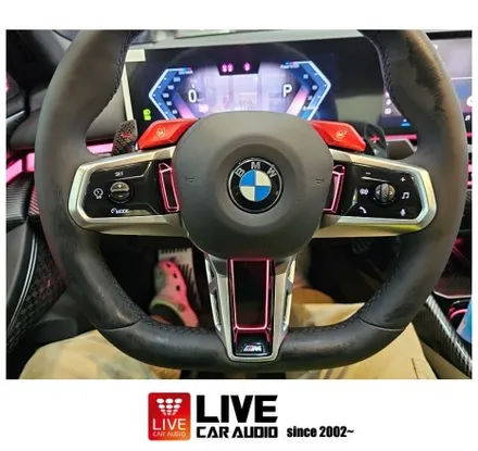 BMW 핸들 앰비언트 그리고 M1 M2 버튼 활성화 A필러 트위터 스피커 앰비언트가 생성되는 [ BMW G60 ] / 창원시 봉암동