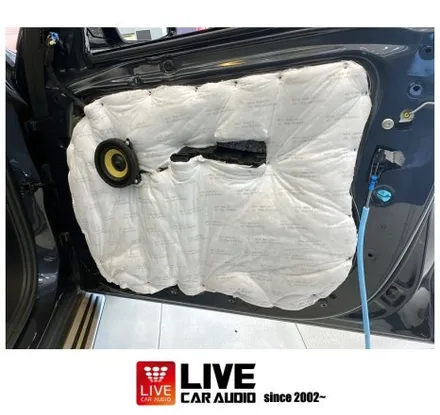AVI BM100 MK2 / AVI BM202 4D 스피커와 무스웨이 D8 DSP 앰프 시공으로 밸런스 있는 사운드와 출력까지 높아진 [ BMW X5 ] / 창원시 봉암동