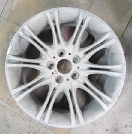 오성에서 복원한 BMW 535d 휠을 저렴하게 도색만으로 새것같은 휠로 멋스럽게~~ / 천안 두정동