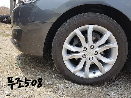 코란도 C 다이아컷팅 출장수리  [푸조508 도색] / 천안, 평택, 청주