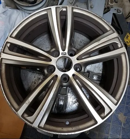 BMW 428i 다이아컷팅 오성에서 휠수리 !!{휠복원}[휠도색][휠수리][중고휠,타이어판매] / 천안 두정동