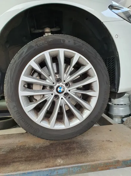 BMW 530i 블랙색상으로 컬러변경해 휠도색 복원작업 / 천안, 평택, 청주