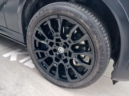 대구 성원휠복원 - BMW X6 페이스리프트 40i 컷팅 휠의 유광 블랙 변경 작업 / 대구 달서, 남구, 서구