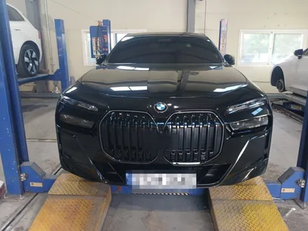 경주휠복원 BMW 740i 20인치 유광블랙으로 완성! / 대구 달서, 남구, 서구