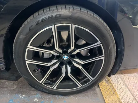 경주휠복원 BMW 740i 20인치 유광블랙으로 완성! / 대구 달서, 남구, 서구