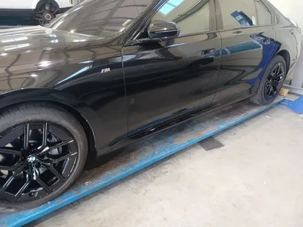 경주휠복원 BMW 740i 20인치 유광블랙으로 완성! / 대구 달서, 남구, 서구
