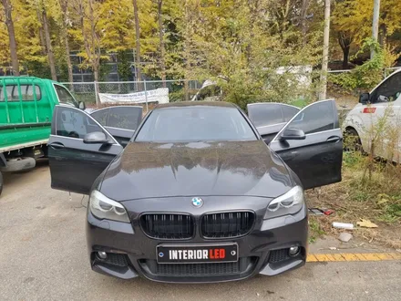 BMW520d엠비언트 f10엠비언트 320d엠비언트 순정연동 과속연동 RGB DMX아크릴 비노출 엠비언트 순정연동 과속연동 출장시공엠비언트 수도권출장시공엠비언트 / 부천, 수도권 출장