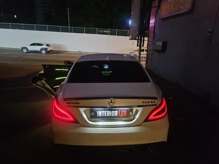 cls63엠비언트 cls엠비언트 벤츠엠비언트 63amg엠비언트 출장엠비언트 벤츠송풍구 cls무빙엠비언트 dmx벤츠 / 부천, 수도권 출장