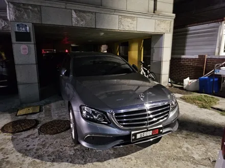 w213엠비언트 벤츠엠비언트 출장시공 출장시공엠비언트 e220엠비언트 e클엠비언트 출장엠비언트 송풍구엠비언트 4D전동부메스터 마이바흐엠비언트 / 부천, 수도권 출장