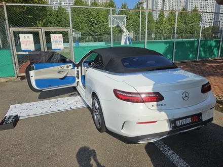 w238엠비언트 w238전동부메스터 w238스피커엠비언트 카브리올레전동부메스터 쿠페전동부메스터 카브리올레송풍구엠비언트 출장엠비언트 출장시공 벤츠송풍구엠비언트 / 부천, 수도권 출장