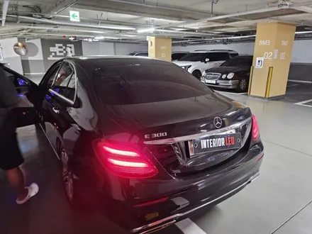 e300엠비언트 e300전동부메스터 e300송풍구엠비언트 w213송풍구엠비언트 w213엠비언트 출장엠비언트 출장시공 e클래스엠비언트 벤츠송풍구엠비언트 / 부천, 수도권 출장