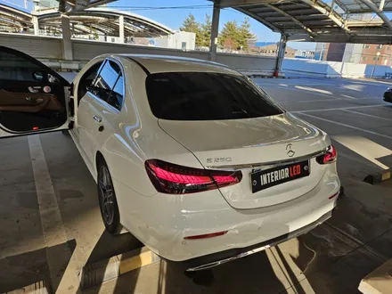 w213페이스리프트엠비언트 e250엠비언트 벤츠송풍구엠비언트 w213e350송풍구엠비언트 벤츠미드스피커엠비언트 e250전동부메스터 출장시공 출장엠비언트 / 부천, 수도권 출장
