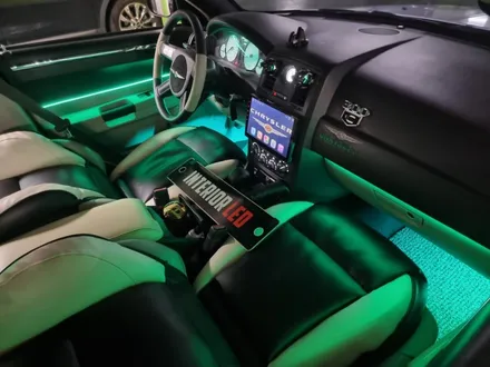 크라이슬러 300c RGB DMX아크릴 비노출 엠비언트 서울 출장시공엠비언트 수도권출장시공엠비언트 / 부천, 수도권 출장