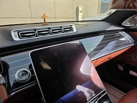 벤츠 w223 롱바디 s450 피아노라커트림 액티브엠비언트 4D전동부메스터 출장 엠비언트 출장시공 / 부천, 수도권 출장