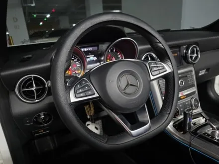 벤츠 r172 slc43amg  카본디컷핸들 엠비언트 광량업 출장시공 엠비언트 slk엠비언트 / 부천, 수도권 출장