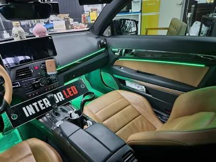 E350엠비언트 카브리올레엠비언트 E클엠비언트 벤츠무빙엠비언트 순정연동 과속연동 RGB DMX아크릴 부천무빙엠비언트 순정연동 과속연동 출장엠비언트 수도권출장엠비언트 / 부천, 수도권 출장