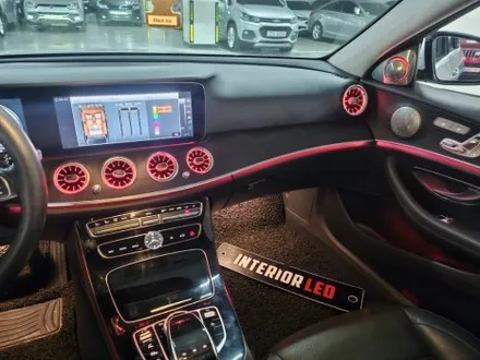 벤츠송풍구 벤풍구 송풍구공임 엠비언트공임 출장엠비언트 interiorled e300 4d부메스터 e450 w213 e220 e250 송풍구엠비언트 벤츠엠비언트 e350 송풍구최저가 / 부천, 수도권 출장
